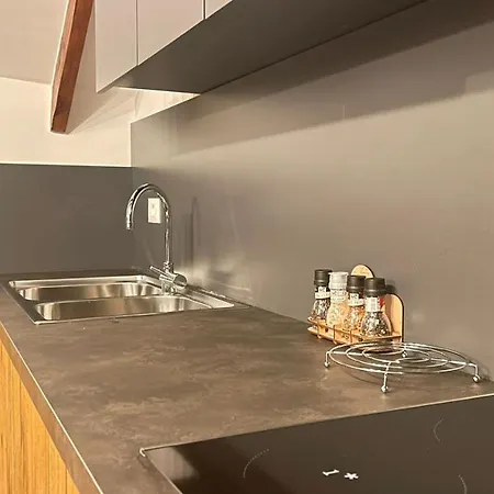 Апартаменты Heart Of Cozy Loft With Fireplace *