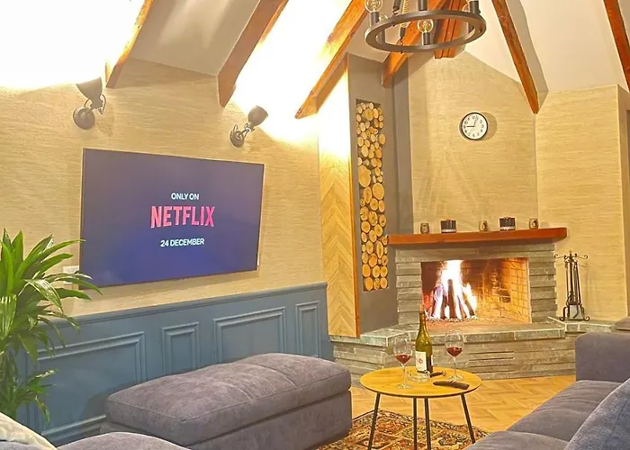 Appartamento Heart Of Cozy Loft With Fireplace